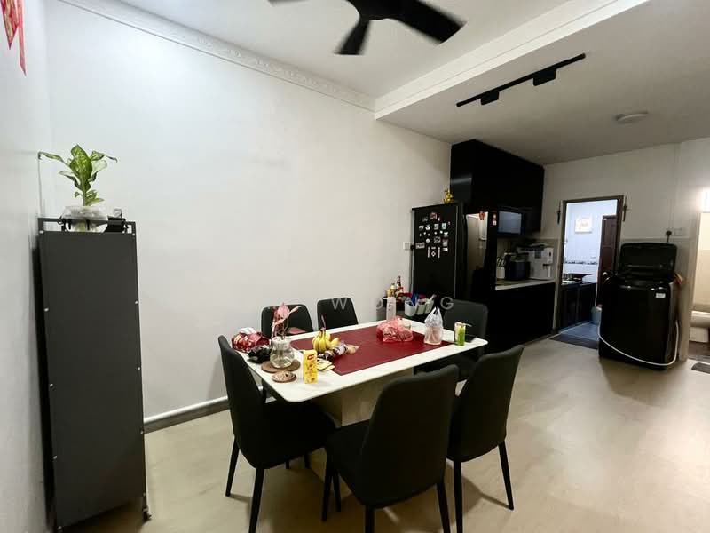 1.5-storey Terraced House for Sale in Taman Setia Indah (Tebrau) - Ym Wong - Dining Room - PropertyGuru.com.my