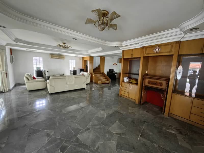 Rumah Banglo untuk Dijual di Taman Bukit Cheras (Cheras) - Boey Lau - Living Room - PropertyGuru.com.my