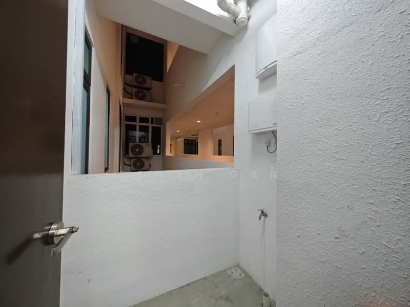 Servis Apartment untuk Disewa di 8Scape Residence @ Sutera - Ethan Gan - PropertyGuru.com.my