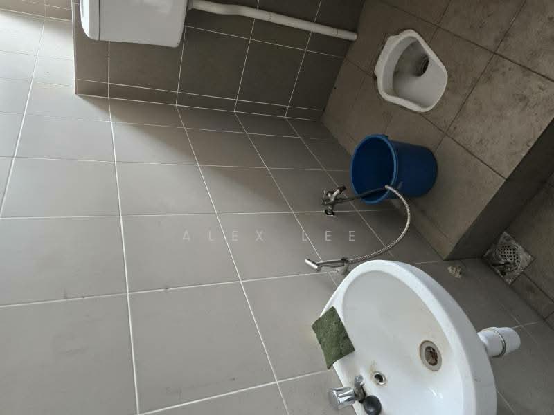 Factory for Rent in Telok Panglima Garang (Selangor) - Alex Lee - Bathroom - PropertyGuru.com.my