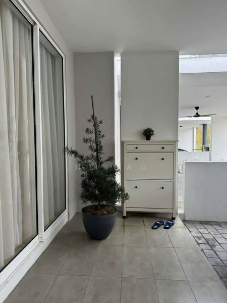 Rumah Teres 3 Tingkat untuk Disewa di Rawang (Selangor) - HL Lau - Balcony - PropertyGuru.com.my