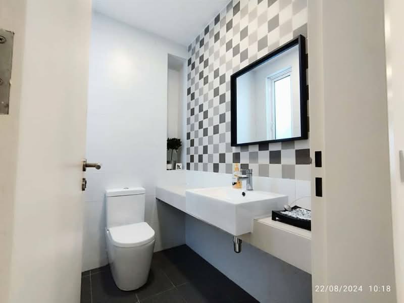 Rumah Teres 3 Tingkat untuk Disewa di Rawang (Selangor) - HL Lau - Bathroom - PropertyGuru.com.my