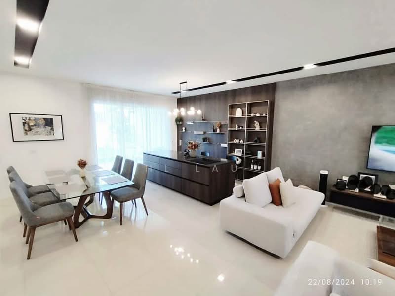 Rumah Teres 3 Tingkat untuk Disewa di Rawang (Selangor) - HL Lau - Dining Room - PropertyGuru.com.my