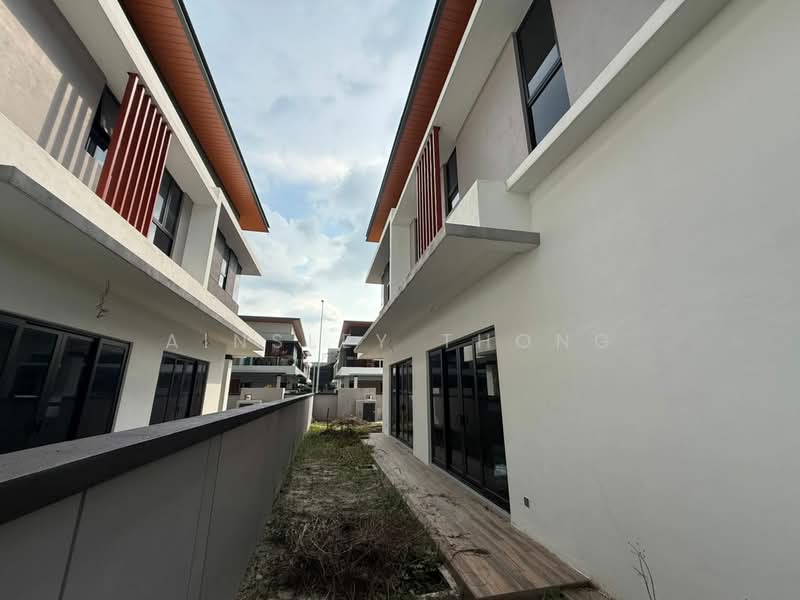 Rumah Berkembar untuk Dijual di Ipoh (Perak) - Ainsley Thong - Exterior - PropertyGuru.com.my