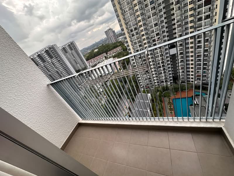 Servis Apartment untuk Disewa di Cerrado Residence @ Southville City - Kew . - Balcony - PropertyGuru.com.my