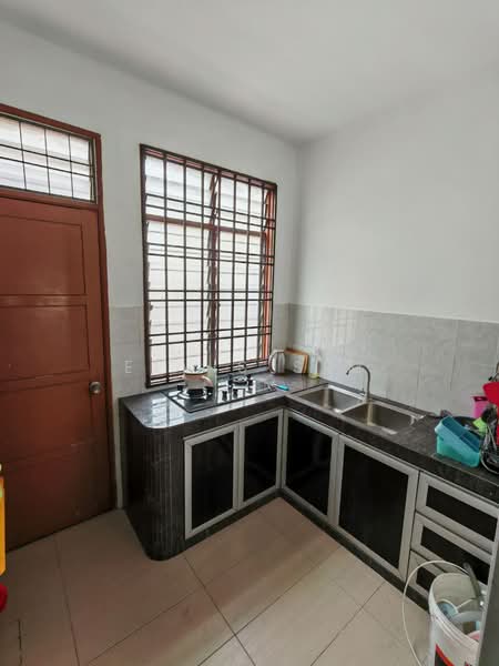 Rumah Teres 2 Tingkat untuk Disewa di Taman Sri Pulai Perdana (Skudai) - Elvis Sim - Kitchen - PropertyGuru.com.my