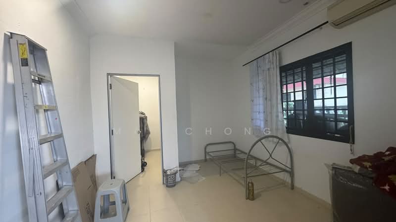 Rumah Teres 1 Tingkat untuk Dijual di Taman Ungku Tun Aminah (Skudai) - May Chong - Bedroom - PropertyGuru.com.my