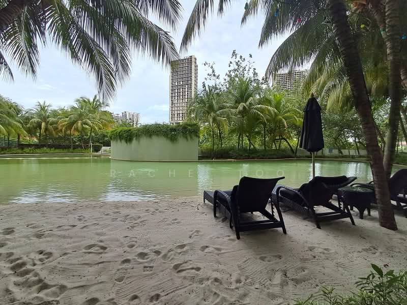 Kondominium untuk Disewa di LaCosta @ Sunway South Quay - Rachel Too - Pool - PropertyGuru.com.my