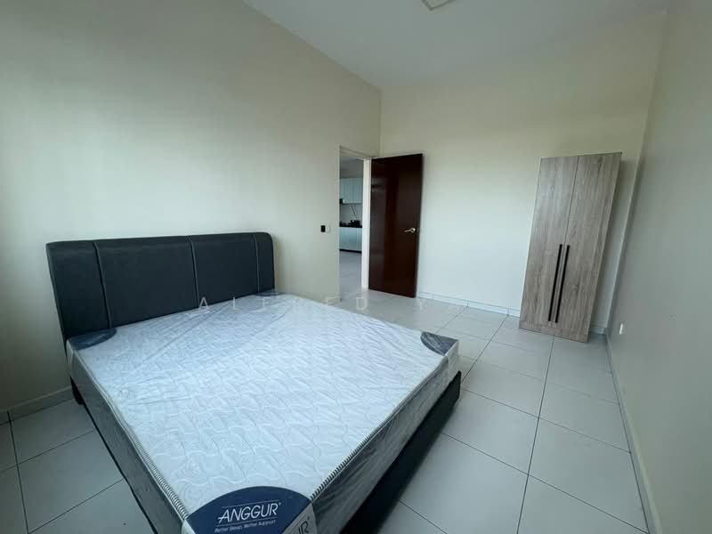 Service Residence for Sale at Sky Oasis Residence (Pangsapuri Oasis 1) - Alfred Yap - Bedroom - PropertyGuru.com.my