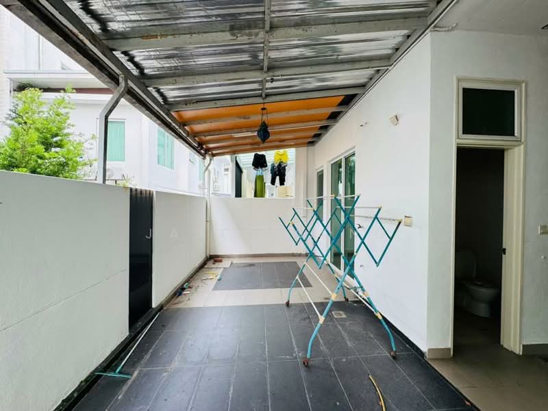 Rumah Berkembar untuk Dijual di Cyberjaya (Selangor) - Jared Wong - Exterior - PropertyGuru.com.my