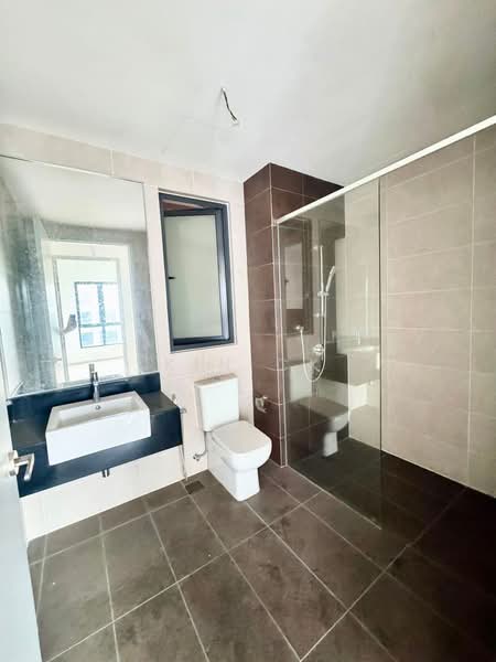 Kondominium untuk Disewa di Sunway Mont Residences - Kin CK - Bathroom - PropertyGuru.com.my