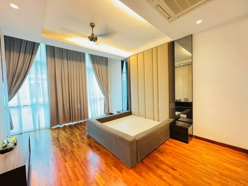 Rumah Berkembar untuk Dijual di Garden Residence (Cyberjaya) - Jared Wong - Bedroom - PropertyGuru.com.my