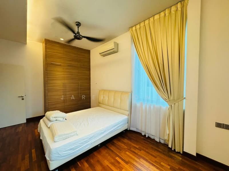 Rumah Berkembar untuk Dijual di Garden Residence (Cyberjaya) - Jared Wong - Bedroom - PropertyGuru.com.my