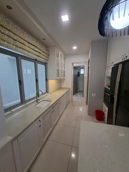 3-storey Terraced House for Rent in Cyberjaya (Selangor) - Mandy Lim - Kitchen - PropertyGuru.com.my