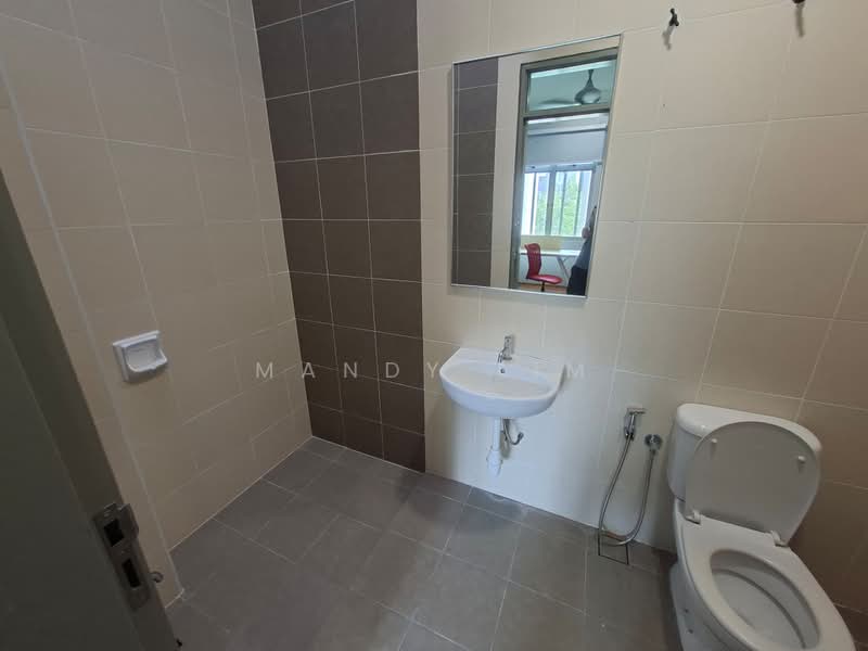 3-storey Terraced House for Rent in Cyberjaya (Selangor) - Mandy Lim - Bathroom - PropertyGuru.com.my