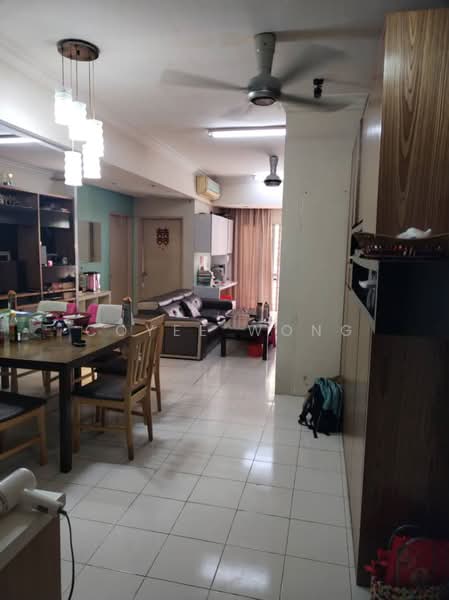 Pangsapuri untuk Dijual di Vista Mutiara - Coyee Wong - Living Room - PropertyGuru.com.my