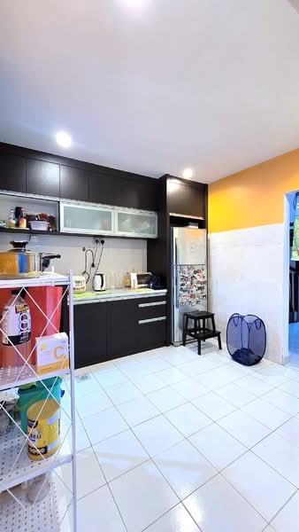 Rumah Teres 1 Tingkat untuk Dijual di Taman Seri Austin (Tebrau) - Karl Lim - Kitchen - PropertyGuru.com.my