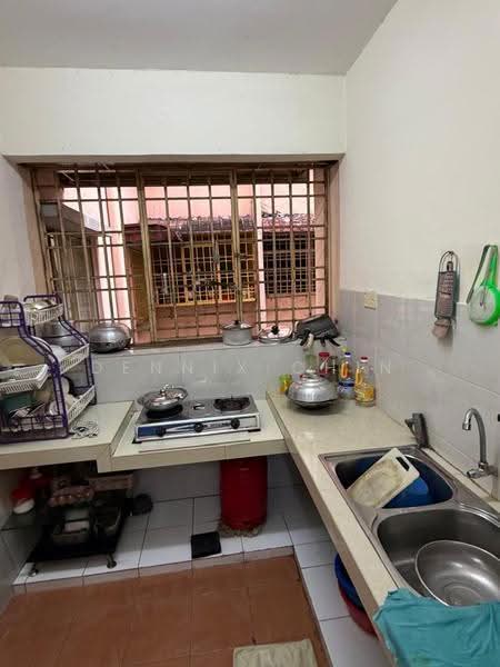 Apartment for Sale at Sri Impian - Dennix Chin - Kitchen - PropertyGuru.com.my