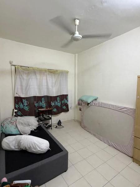 Apartment for Sale at Sri Impian - Dennix Chin - Bedroom - PropertyGuru.com.my