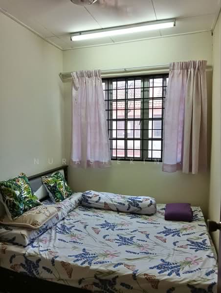 2-storey Terraced House for Sale in Taman Kantan Permai (Kajang) - Nurashekin . - Bedroom - PropertyGuru.com.my
