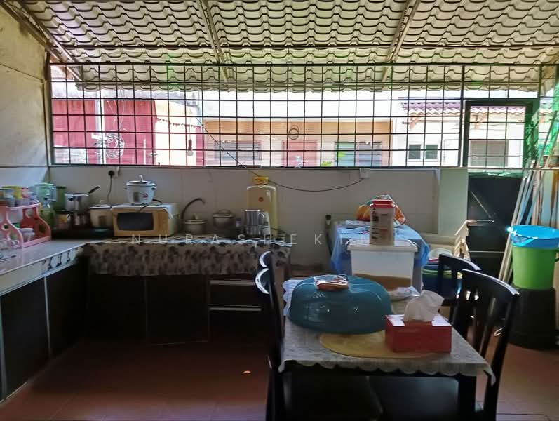 2-storey Terraced House for Sale in Taman Kantan Permai (Kajang) - Nurashekin . - Kitchen - PropertyGuru.com.my