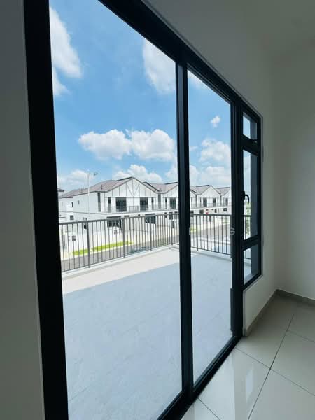 2-storey Terraced House for Sale in Taman Ekoflora (Johor Bahru) - Bosco Eng - Balcony - PropertyGuru.com.my