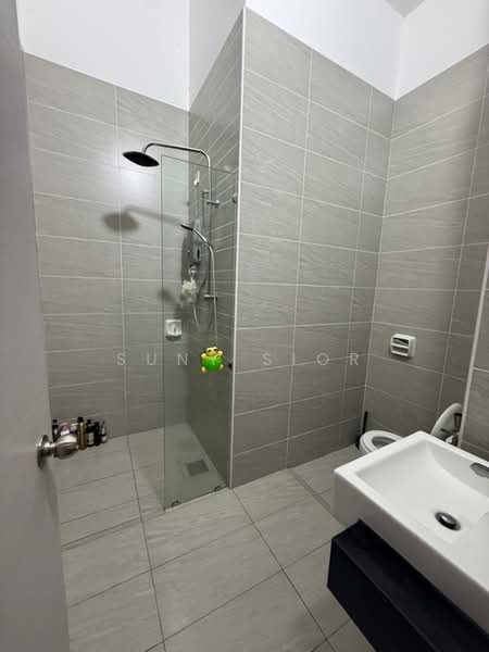 Rumah Teres untuk Dijual di Johor Bahru (Johor) - Suny Sior - Bathroom - PropertyGuru.com.my