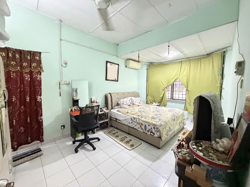 Rumah Teres 1 Tingkat untuk Dijual di Taman Rinting (Masai) - Well Tan - PropertyGuru.com.my