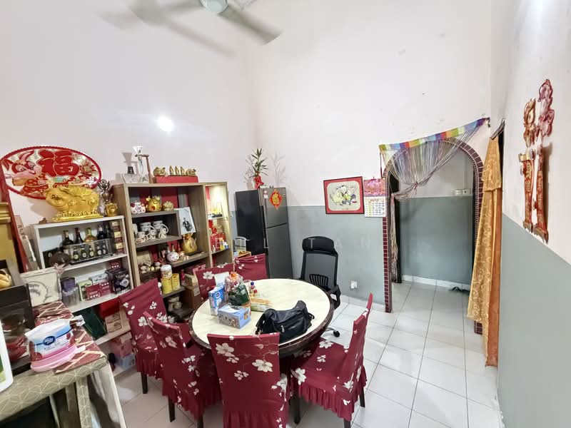 Rumah Teres 1 Tingkat untuk Dijual di Taman Rinting (Masai) - Well Tan - PropertyGuru.com.my