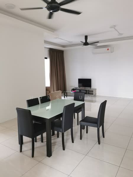 Kondominium untuk Dijual di Sky Condominium (Skyz Residence) - Honsa Ung - Living Room - PropertyGuru.com.my
