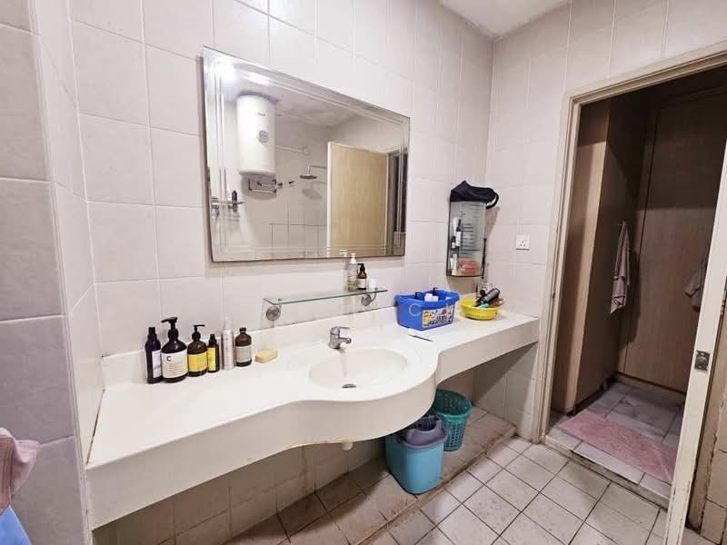 Rumah Teres 2 Tingkat untuk Dijual di Seksyen 5 (Kota Damansara) - Alison Chiu - Bathroom - PropertyGuru.com.my