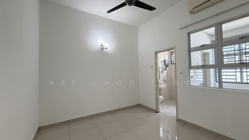 Rumah Teres untuk Dijual di Kemuning Utama (Shah Alam) - Anjoe Tang - Bathroom - PropertyGuru.com.my