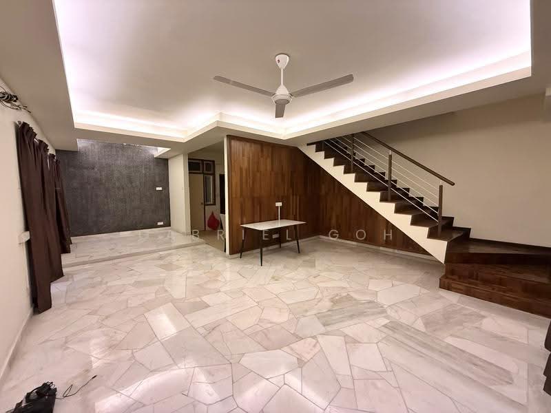 Cluster House for Sale in Setia Alam (Selangor) - GABRIEL GOH - Living Room - PropertyGuru.com.my