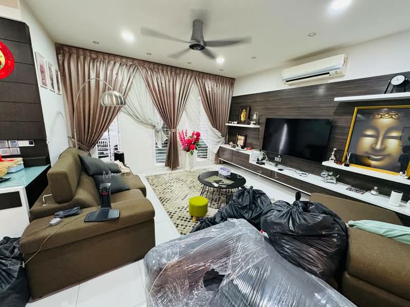 Rumah Teres untuk Dijual di Denai Alam (Shah Alam) - Mohd Fadzli - Living Room - PropertyGuru.com.my