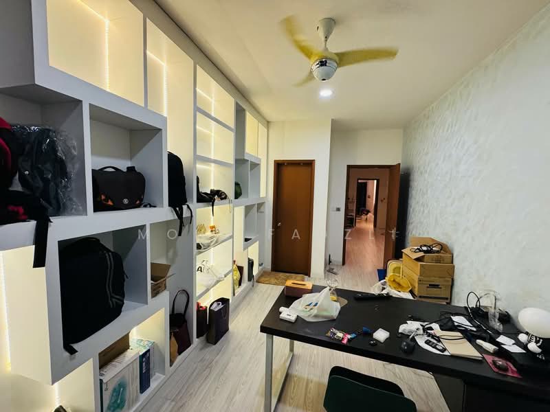 Rumah Teres untuk Dijual di Denai Alam (Shah Alam) - Mohd Fadzli - Study - PropertyGuru.com.my
