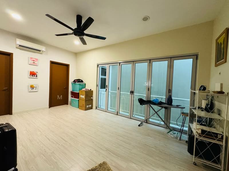 Rumah Teres untuk Dijual di Denai Alam (Shah Alam) - Mohd Fadzli - Living Room - PropertyGuru.com.my