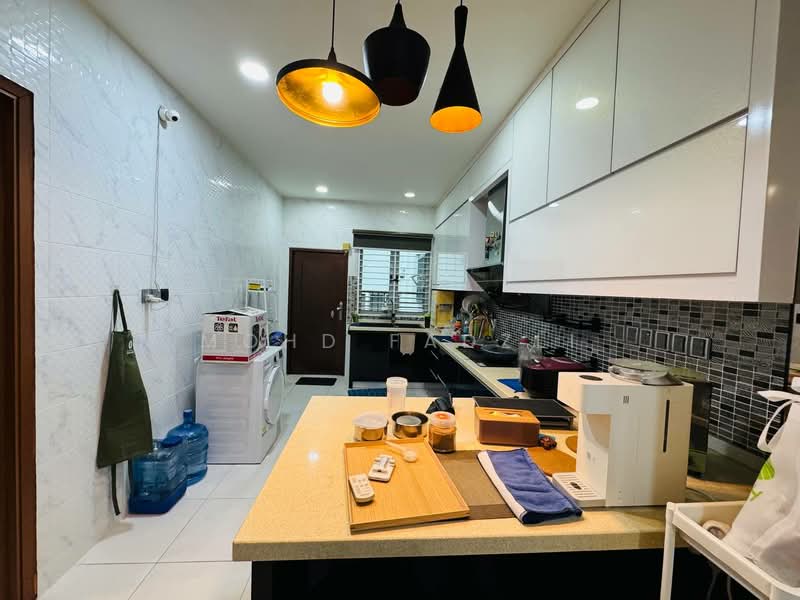 Rumah Teres untuk Dijual di Denai Alam (Shah Alam) - Mohd Fadzli - Kitchen - PropertyGuru.com.my