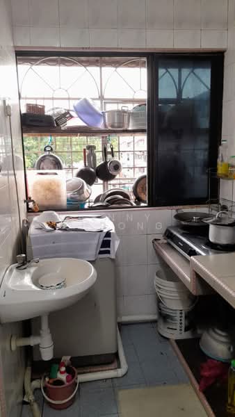 Rumah Flat untuk Dijual di Bandar Baru Ampang - Jenny Choong - Kitchen - PropertyGuru.com.my