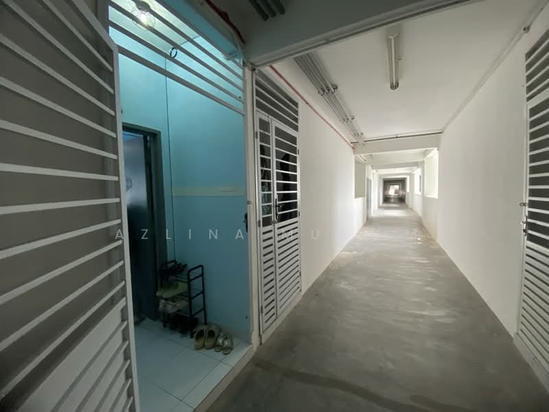 Pangsapuri untuk Dijual di Pangsapuri Kasturi Bandar Dato Onn - Azlina Muslim - Corridor - PropertyGuru.com.my