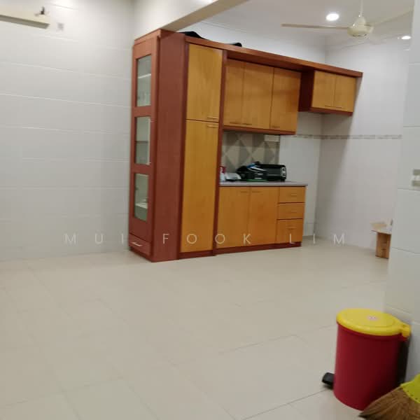 Semi-Detached House for Sale in Bukit Katil (Melaka) - Mui Fook Lim - Kitchen - PropertyGuru.com.my
