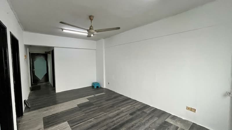 Pangsapuri untuk Dijual di Apartment Sri Rakyat - Wesley Fu - Living Room - PropertyGuru.com.my