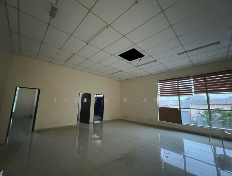 Factory for Rent in Taman Bukit Kempas (Tampoi) - Lesley Siang - Interior - PropertyGuru.com.my