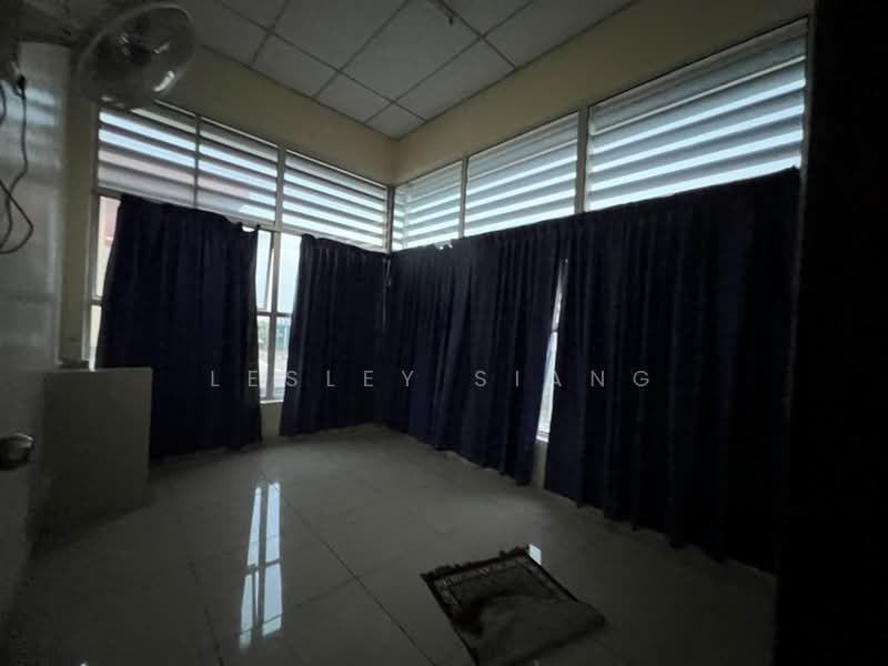 Factory for Rent in Taman Bukit Kempas (Tampoi) - Lesley Siang - Interior - PropertyGuru.com.my