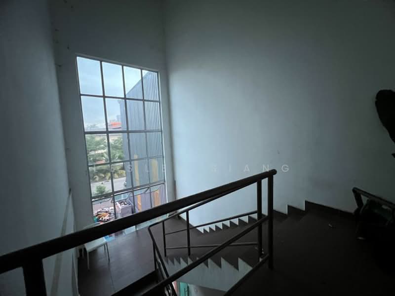 Factory for Rent in Taman Bukit Kempas (Tampoi) - Lesley Siang - Corridor - PropertyGuru.com.my