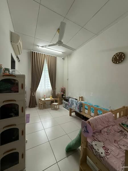 Rumah Teres 2 Tingkat untuk Dijual di Taman Alam Indah (Shah Alam) - Ubai Aziz - Bedroom - PropertyGuru.com.my