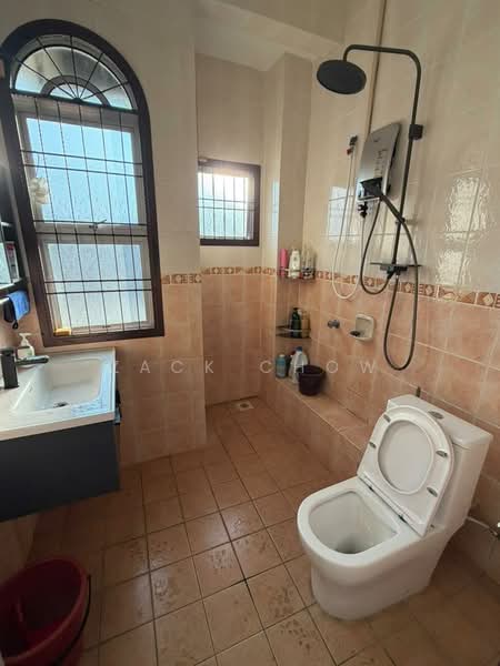 2-storey Terraced House for Sale in Bandar Indahpura (Kulai) - Zack Chow - Bathroom - PropertyGuru.com.my