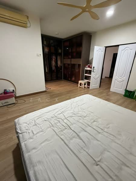 2-storey Terraced House for Sale in Bandar Indahpura (Kulai) - Zack Chow - Bedroom - PropertyGuru.com.my