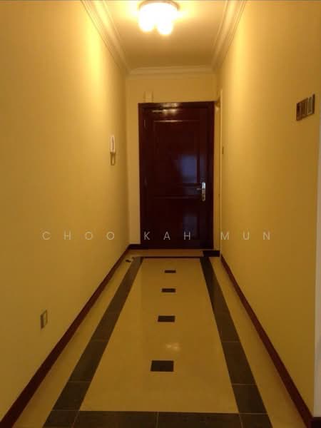 Kondominium untuk Dijual di La Grande Kiara - Choo Kah Mun - Corridor - PropertyGuru.com.my