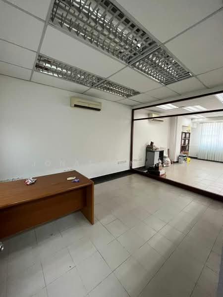 Kilang untuk Disewa di Puchong (Selangor) - Jonathan Lee - Interior - PropertyGuru.com.my