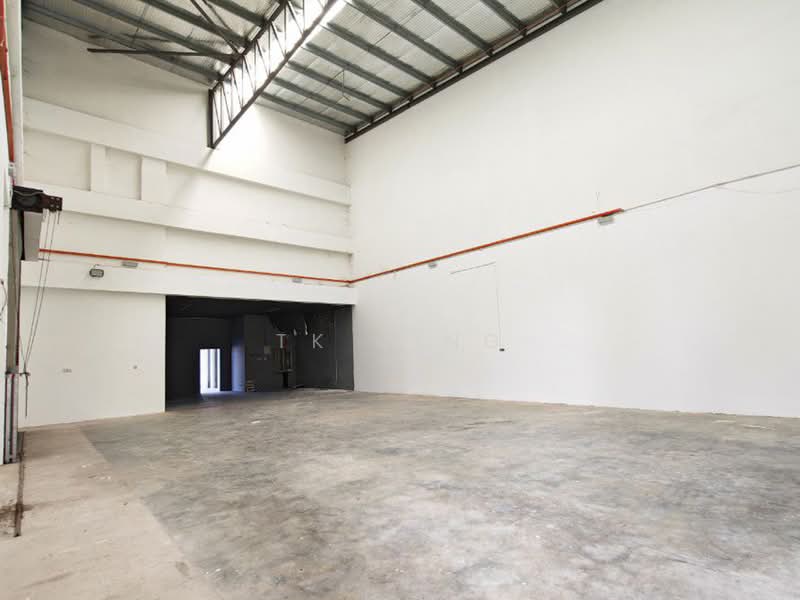 Factory for Rent in Eco Business Park 1 (Johor Bahru) - TK Ding - Interior - PropertyGuru.com.my